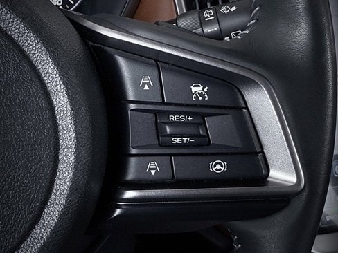 Used 2023 Subaru Outback Premium image 13