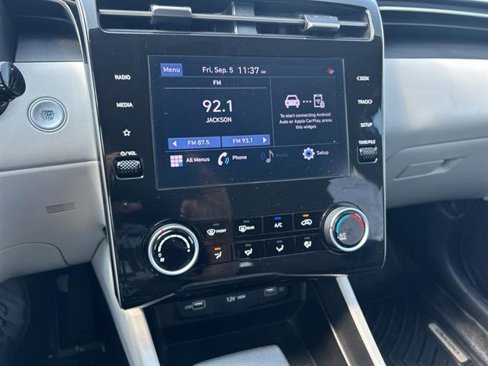Used 2022 Hyundai Tucson SEL image 13