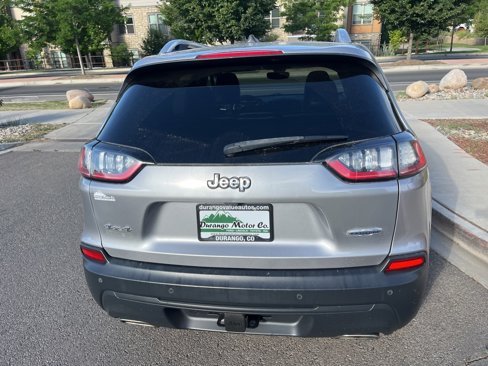Used 2019 Jeep Cherokee Latitude Plus w/ Comfort/Convenience Group image 6