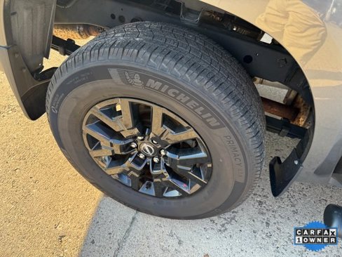 Used 2023 Nissan Frontier SV w/ Tow Package image 13