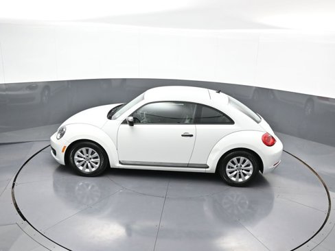 Used 2015 Volkswagen Beetle 1.8T image 41
