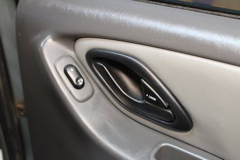 Used 2007 Ford Escape XLT image 8
