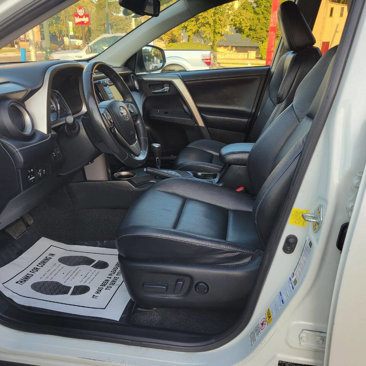 Used 2013 Toyota RAV4 Limited image 10