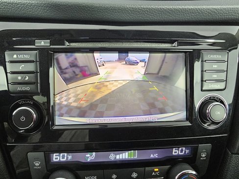 Used 2018 Nissan Rogue SV image 33