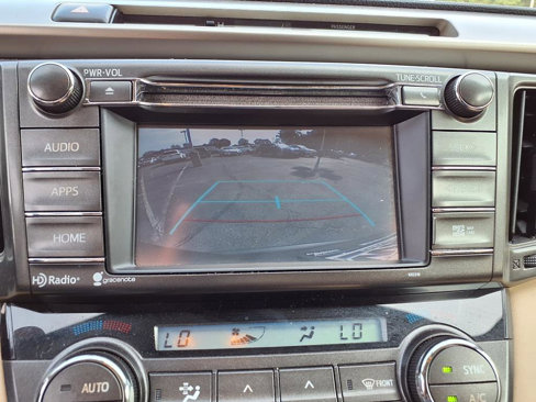 Used 2015 Toyota RAV4 XLE image 17
