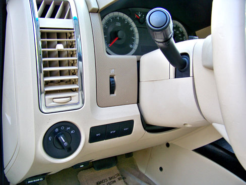 Used 2009 Ford Escape Limited image 35