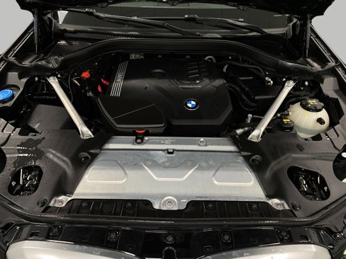 Certified 2023 BMW X4 xDrive30i w/ Premium Package image 11