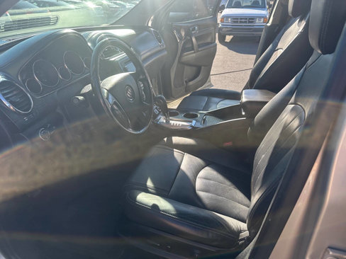 Used 2017 Buick Enclave Leather image 8
