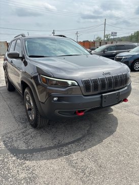 Used 2019 Jeep Cherokee Trailhawk w/ Comfort/Convenience Group image 3