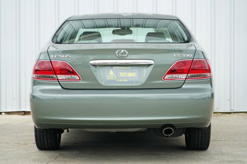 Used 2005 Lexus ES 330 image 9