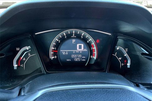 Used 2018 Honda Civic Sport image 12
