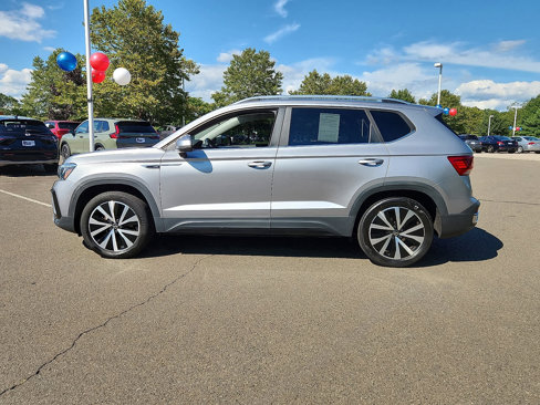 Used 2022 Volkswagen Taos SE image 8