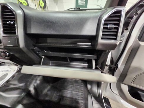 Used 2017 Ford F150 XLT w/ Equipment Group 301A Mid image 13