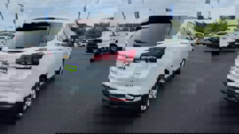 Used 2022 Chevrolet Equinox LT image 8