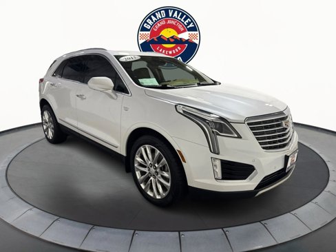 Used 2017 Cadillac XT5 Platinum image 1