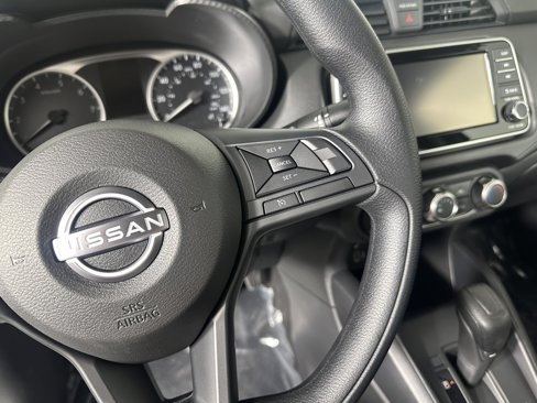 New 2025 Nissan Versa S image 24