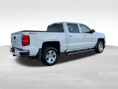 Used 2018 Chevrolet Silverado 1500 LT w/ All Star Edition image 24