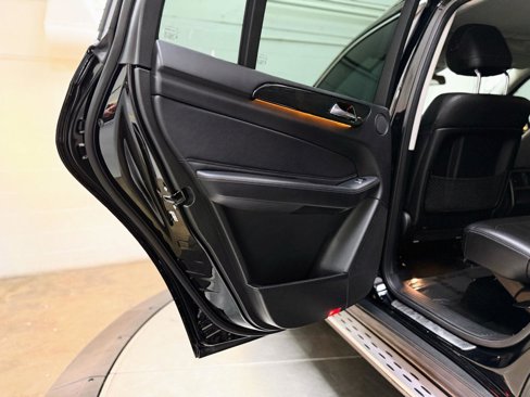 Used 2017 Mercedes-Benz GLS 450 4MATIC w/ Premium Package image 46