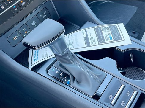 New 2025 Hyundai Sonata SE image 16