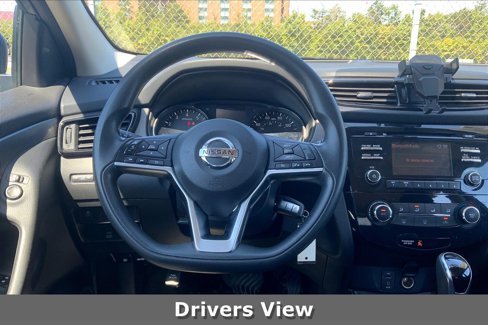 Used 2018 Nissan Rogue Sport S w/ S Appearance Package image 4