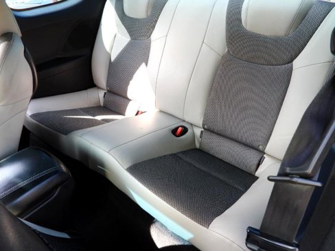 Used 2016 Hyundai Genesis 3.8 image 28