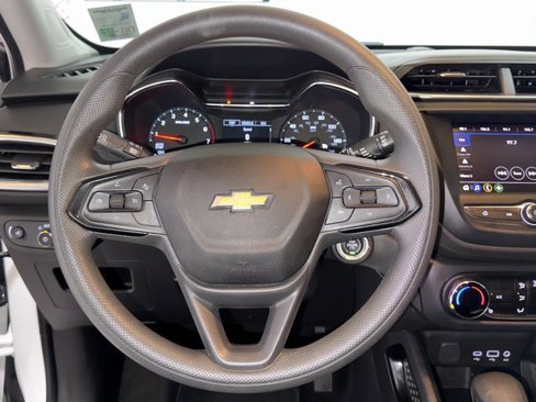 Used 2021 Chevrolet TrailBlazer LT image 8