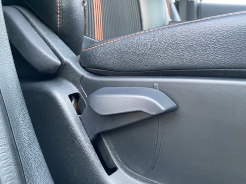 Used 2018 Ford EcoSport SES w/ SES Cold Weather Package image 10