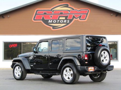 Used 2021 Jeep Wrangler Unlimited Sport w/ Uconnect 4C Nav & Sound Group image 6