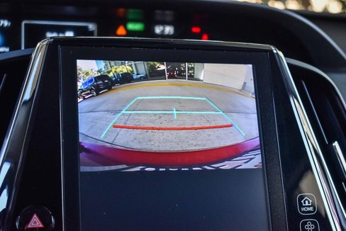 Used 2017 Toyota Prius Prime Premium image 20