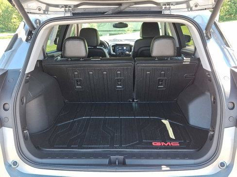 Certified 2023 GMC Terrain SLT w/ LPO, Floor Liner Package image 27