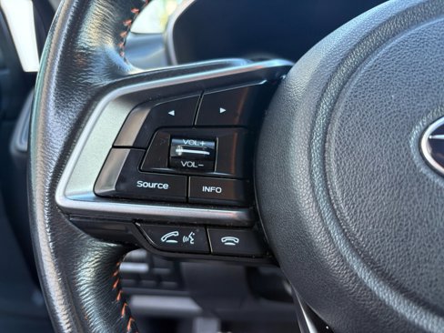 Used 2019 Subaru Crosstrek 2.0i Premium image 11