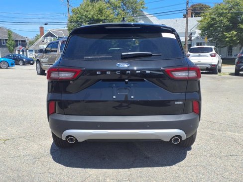 New 2025 Ford Escape SE image 29