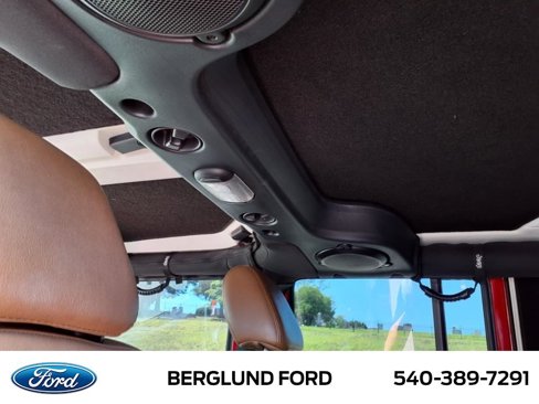 Used 2014 Jeep Wrangler Unlimited Sahara image 13