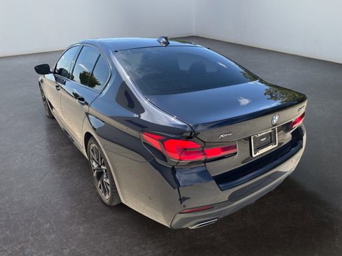Used 2023 BMW 540i xDrive w/ M Sport Package image 18