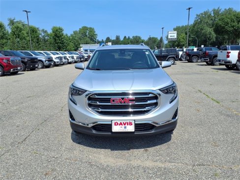 Used 2020 GMC Terrain SLT w/ Preferred Package image 9