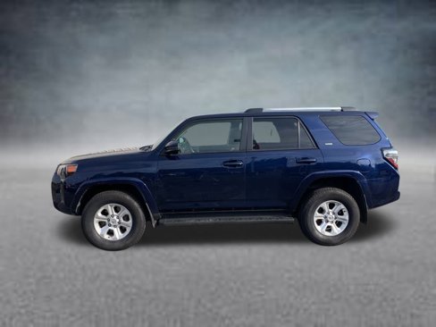 Used 2019 Toyota 4Runner SR5 image 9
