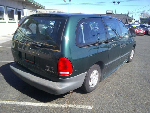 Used 1999 Dodge Grand Caravan image 5