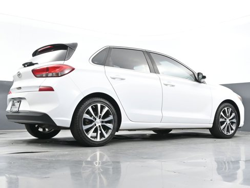 Used 2018 Hyundai Elantra GT image 83