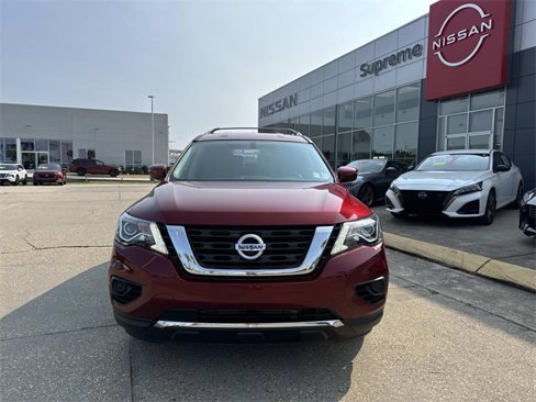 Certified 2018 Nissan Pathfinder S image 2