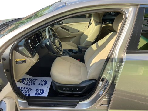 Used 2012 Kia Optima LX w/ Convenience Pkg image 10