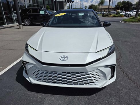 Used 2025 Toyota Camry XSE image 27