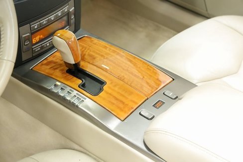 Used 2004 Cadillac XLR image 24