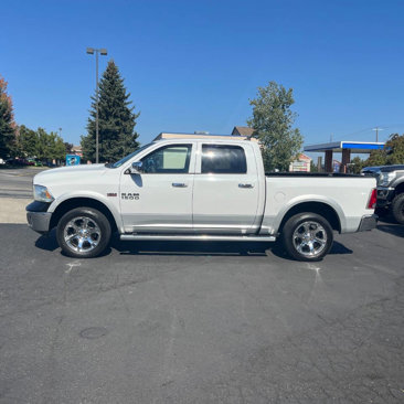 Used 2013 RAM 1500 Laramie w/ Convenience Group image 2