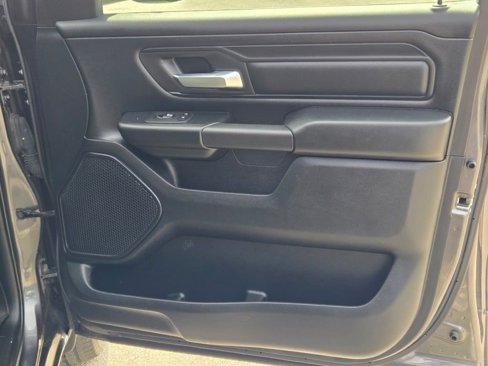 Used 2019 RAM 1500 Tradesman image 4