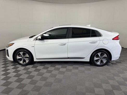 Used 2019 Hyundai Ioniq Limited image 10