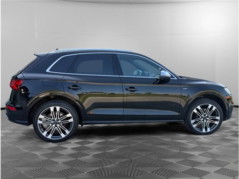 Used 2018 Audi SQ5 Premium Plus w/ Navigation Package image 6