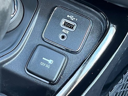Used 2020 Jeep Compass Limited w/ Luxury Seat Group image 26
