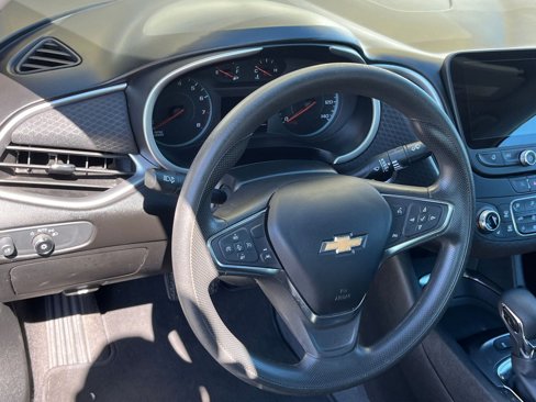 Used 2023 Chevrolet Malibu LT w/ Driver Confidence Package image 33