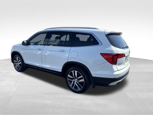 Used 2016 Honda Pilot Elite image 4
