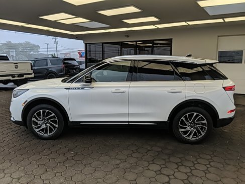 Used 2021 Lincoln Corsair AWD w/ Towing Package I image 8